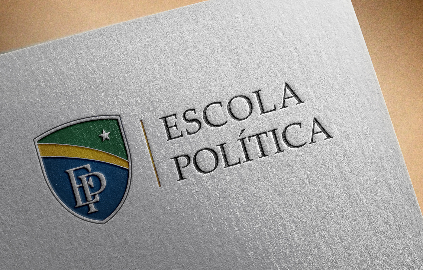 Escola Política